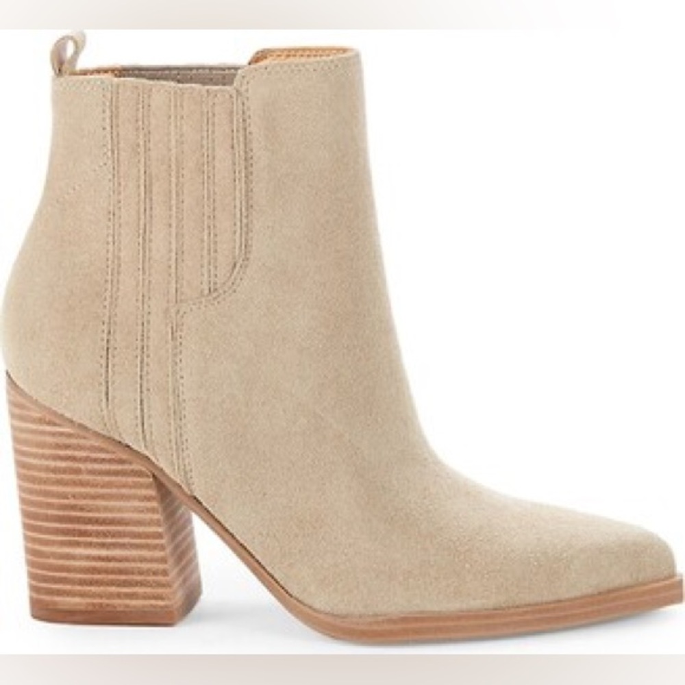 Marc Fisher Oshay Boots - Picture 2 of 11